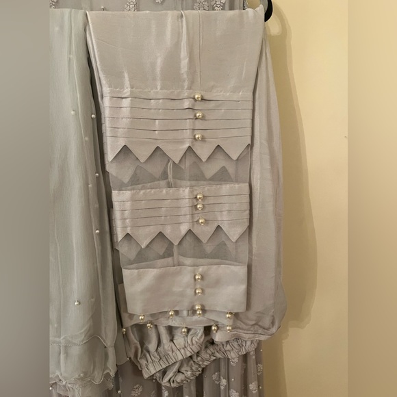 Annus Abrar Ice Blue 3 piece - Picture 6 of 10